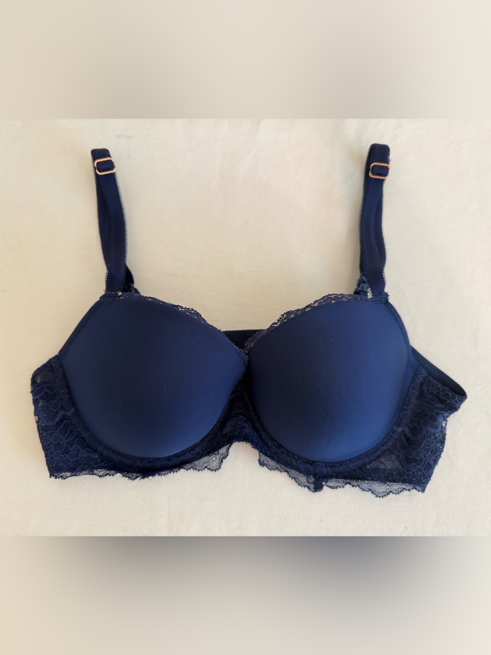 Victoria’s Secret Dream Angels Lined Demi Bra Size 34C Lace Navy Blue Underwire